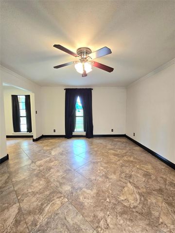 13580 Fm 2025 Road, Cleveland, TX 77328