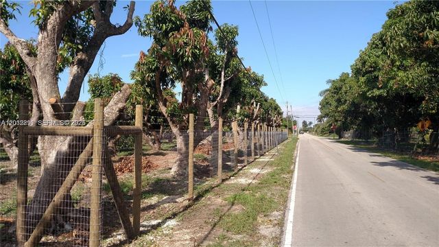 19600 SW 256th Street A, Homestead, FL 33031