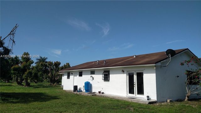 19600 SW 256th Street A, Homestead, FL 33031