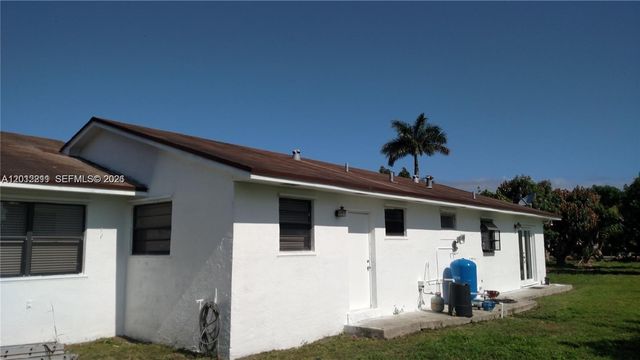 19600 SW 256th Street A, Homestead, FL 33031