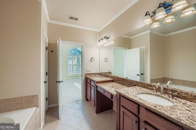 10421 Park Walk Point, Johns Creek, GA 30022