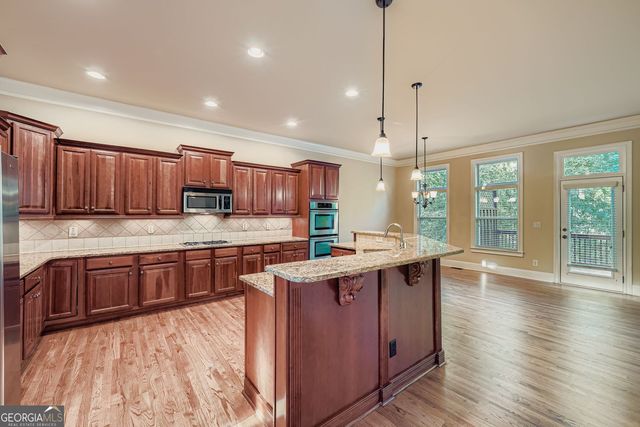 10421 Park Walk Point, Johns Creek, GA 30022