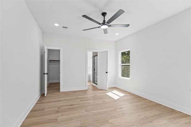 12025 21st Street, Santa Fe, TX 77510