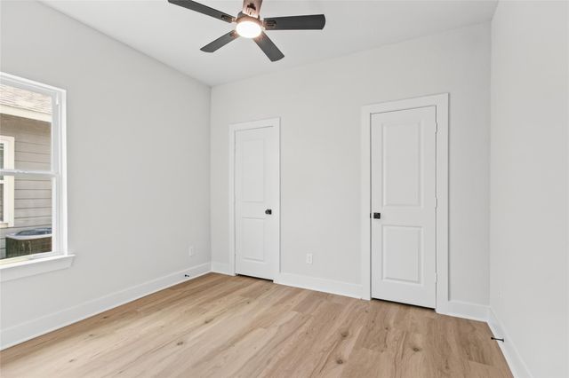 12025 21st Street, Santa Fe, TX 77510