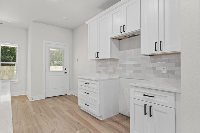 12025 21st Street, Santa Fe, TX 77510
