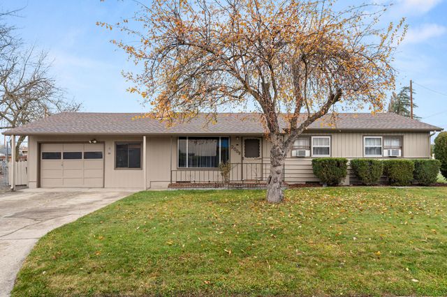 2009 Grandview Avenue, Medford, OR 97504