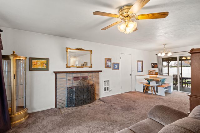 2009 Grandview Avenue, Medford, OR 97504