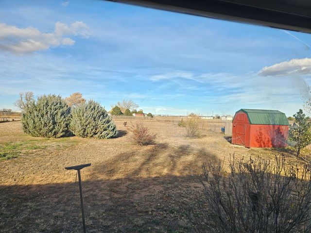 4 Manzano Street, Moriarty, NM 87035