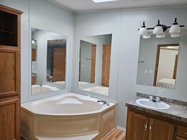 4 Manzano Street, Moriarty, NM 87035