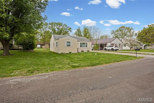 1309 Schilling Avenue, Belleville, IL 62221