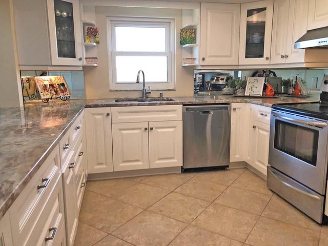 160 COLUMBIA DRIVE 507, Tampa, FL 33606