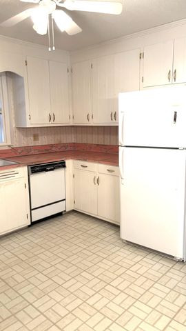 772 Hillsboro Road, Orangeburg, SC 29118