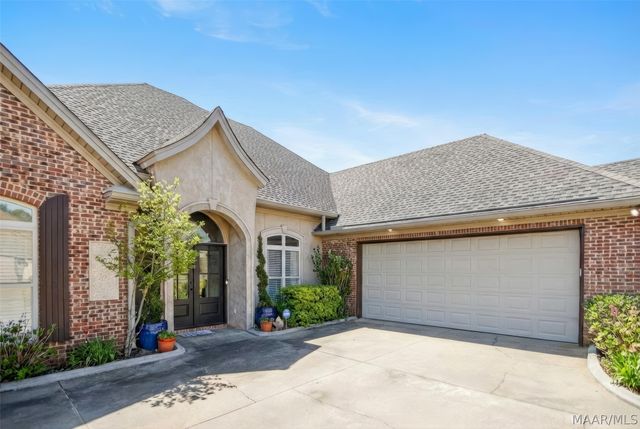 9700 Lochfield Drive, Pike Road, AL 36064