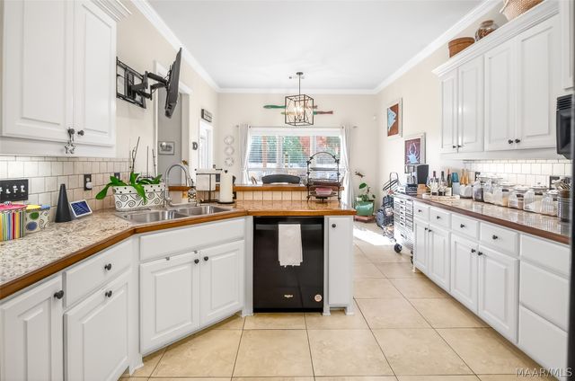 9700 Lochfield Drive, Pike Road, AL 36064