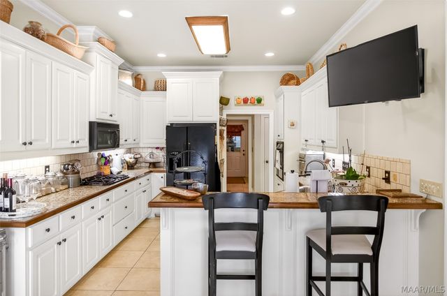 9700 Lochfield Drive, Pike Road, AL 36064