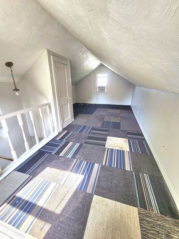 1424 E 30th Street, Anderson, IN 46016