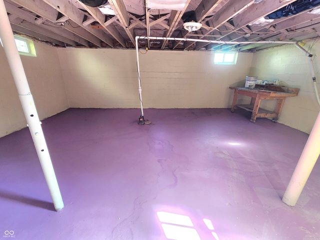 1424 E 30th Street, Anderson, IN 46016