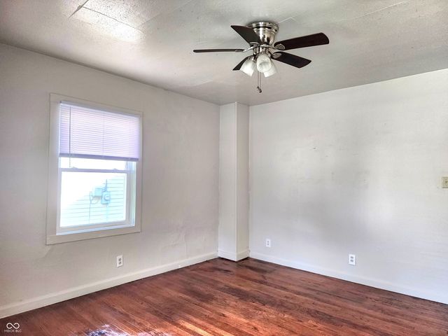 1424 E 30th Street, Anderson, IN 46016