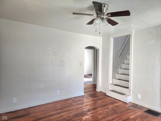1424 E 30th Street, Anderson, IN 46016
