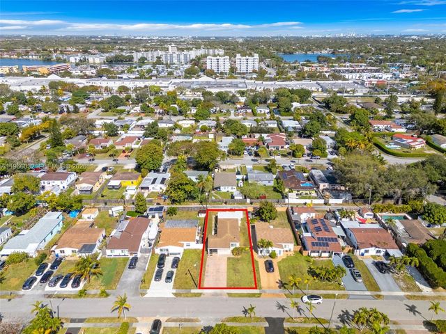 1763 NE 180th St, North Miami Beach, FL 33162