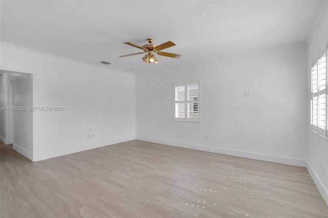 1763 NE 180th St, North Miami Beach, FL 33162