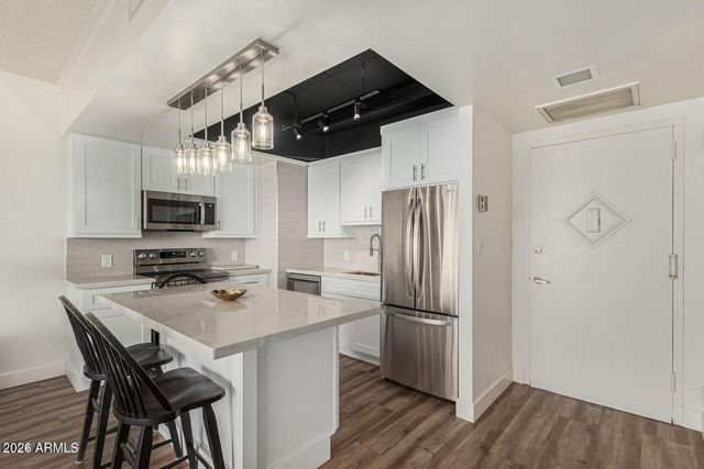 4750 N CENTRAL Avenue 11G, Phoenix, AZ 85012
