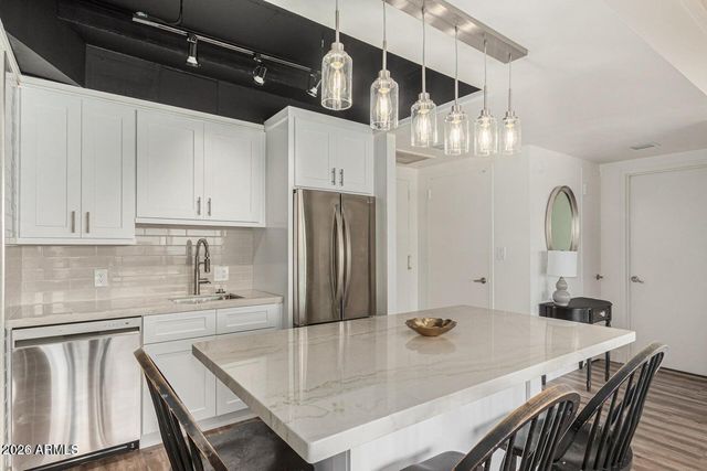 4750 N CENTRAL Avenue 11G, Phoenix, AZ 85012
