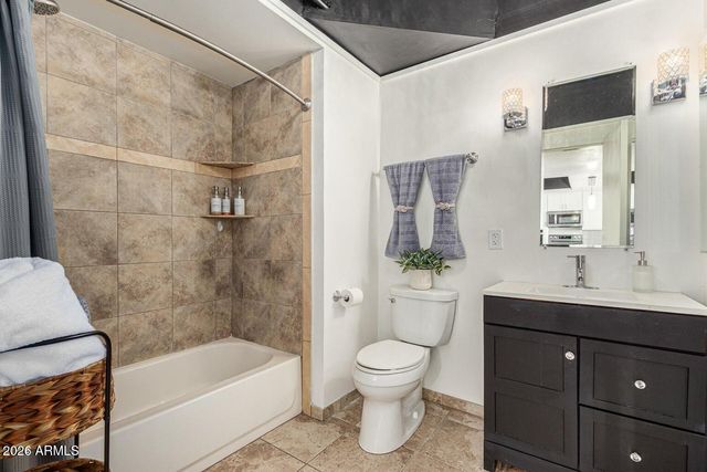 4750 N CENTRAL Avenue 11G, Phoenix, AZ 85012