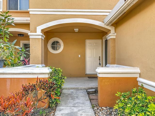 6188 Whalton Street, West Palm Beach, FL 33411