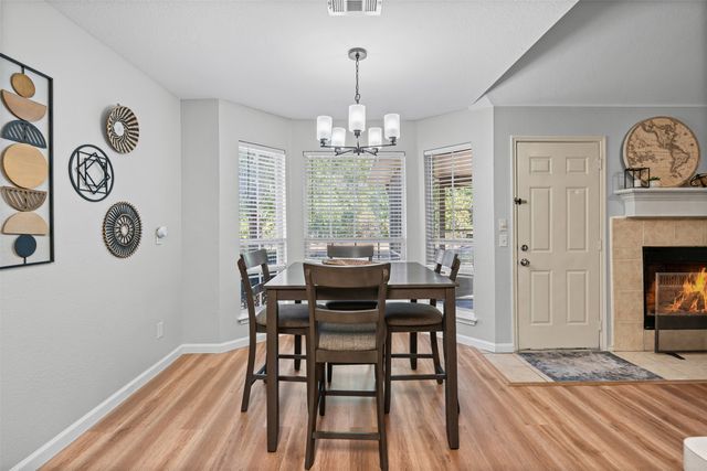 321 Meadow Park Drive, White Settlement, TX 76108