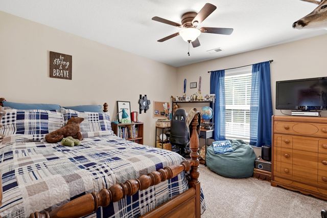 124 Old English Rd., Galivants Ferry, SC 29544