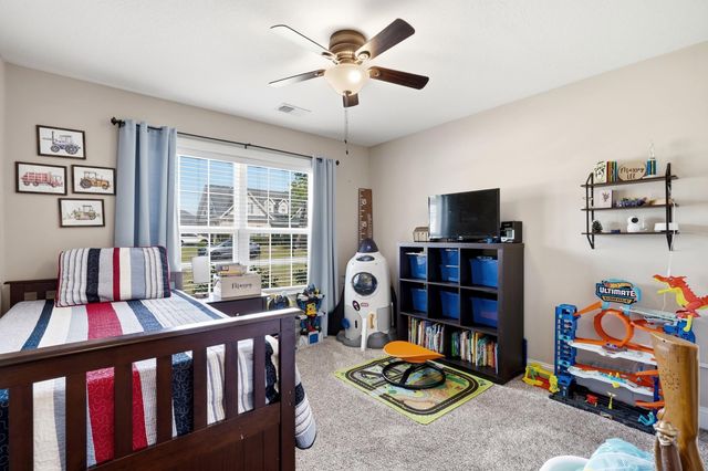 124 Old English Rd., Galivants Ferry, SC 29544