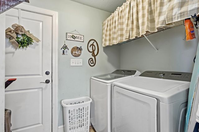 124 Old English Rd., Galivants Ferry, SC 29544