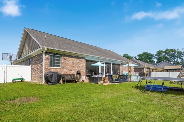 124 Old English Rd., Galivants Ferry, SC 29544