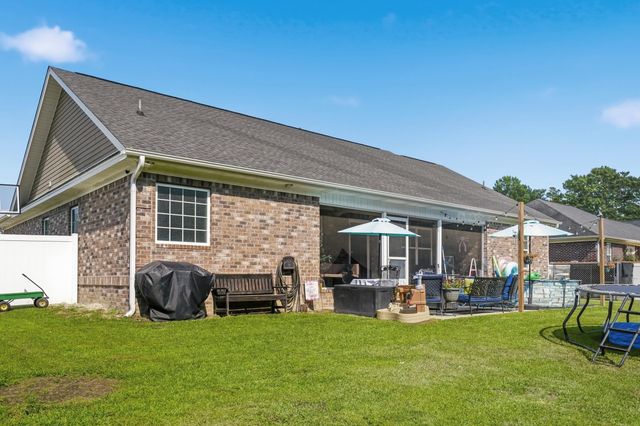 124 Old English Rd., Galivants Ferry, SC 29544