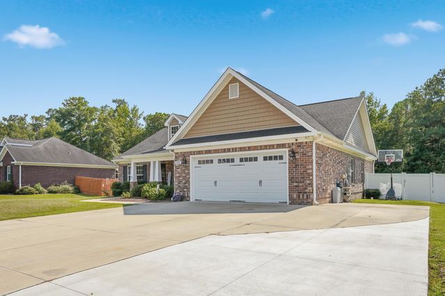 124 Old English Rd., Galivants Ferry, SC 29544