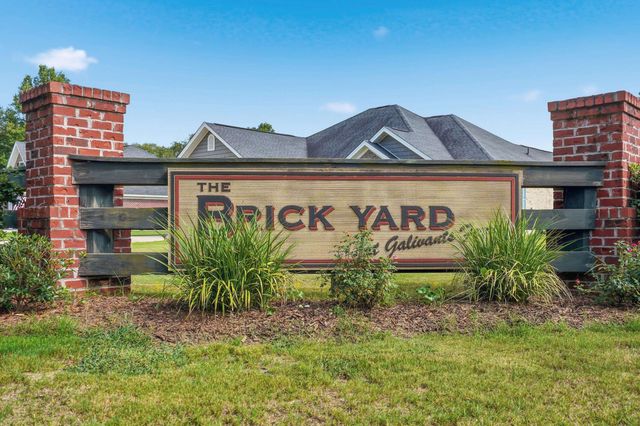 124 Old English Rd., Galivants Ferry, SC 29544