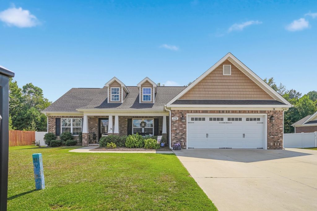 124 Old English Rd., Galivants Ferry, SC 29544