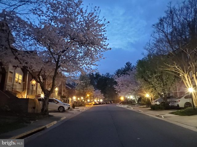 6047 KNIGHTS RIDGE WAY, Alexandria, VA 22310