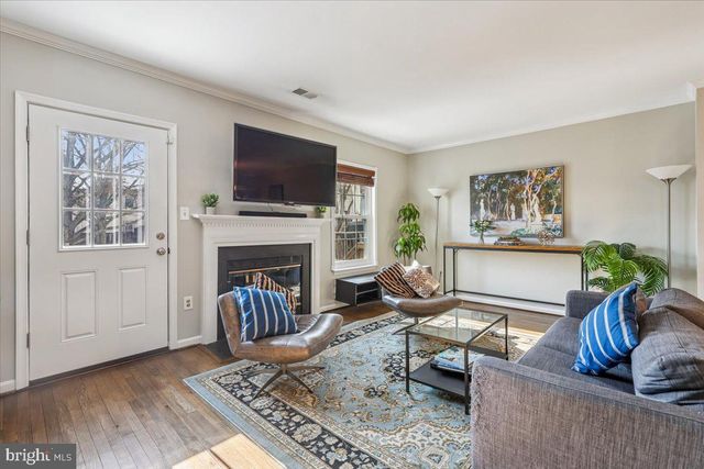 6047 KNIGHTS RIDGE WAY, Alexandria, VA 22310