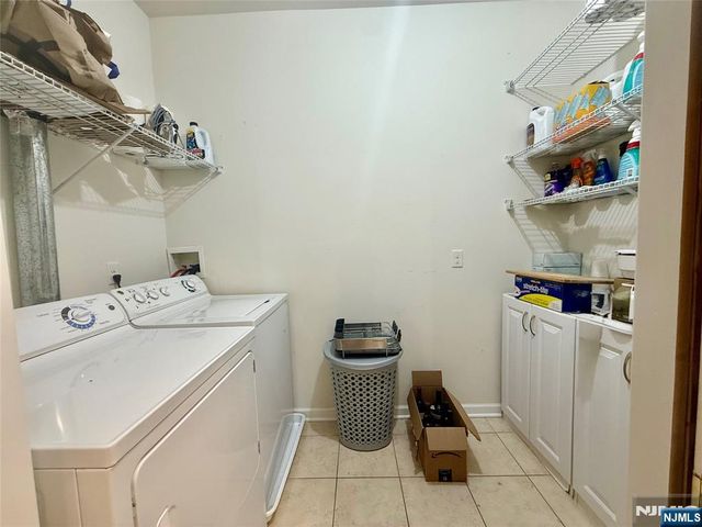 4142 Cory Lane, Elmwood Park, NJ 07407