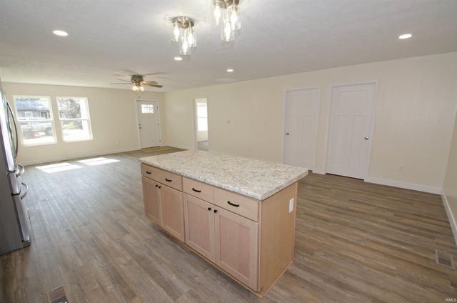 2136 Hall Street, Lafayette, IN 47904