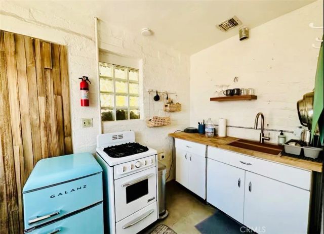 73422 Homestead Drive, 29 Palms, CA 92277