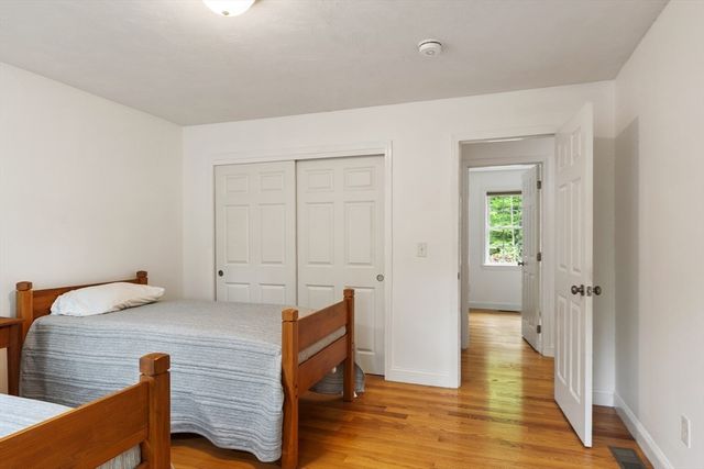 82 Lawrence Street, Pepperell, MA 01463