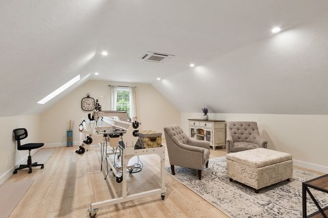 82 Lawrence Street, Pepperell, MA 01463