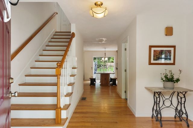 82 Lawrence Street, Pepperell, MA 01463