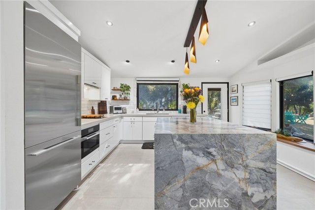 40730 Calle Bandido, Murrieta, CA 92562