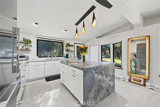 40730 Calle Bandido, Murrieta, CA 92562