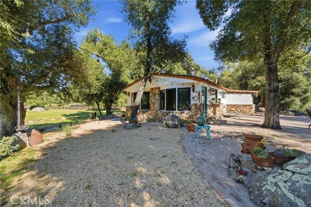 40730 Calle Bandido, Murrieta, CA 92562