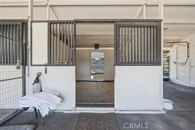 40730 Calle Bandido, Murrieta, CA 92562